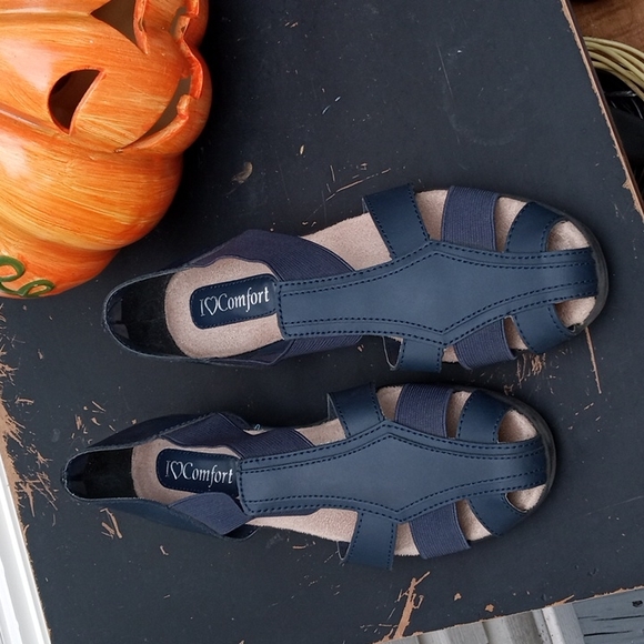 I ❤️ Comfort 7 1/2 M Navy Blue - Picture 1 of 6